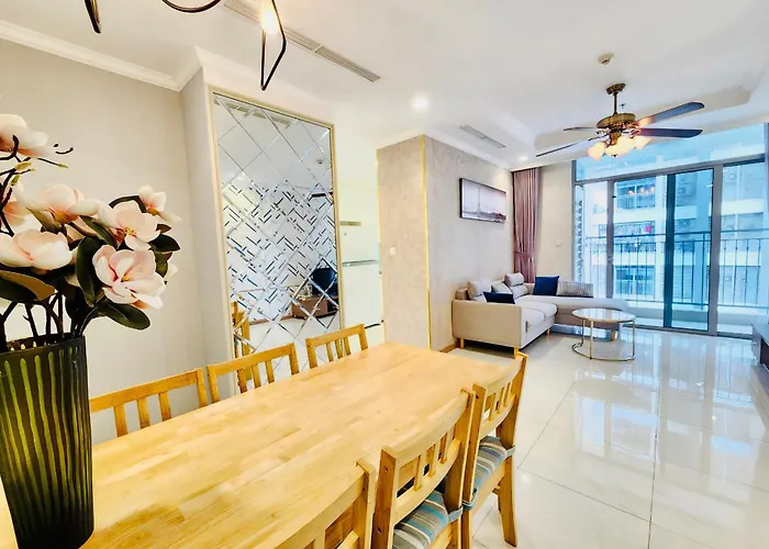 Vinhomes Apartments Serviced